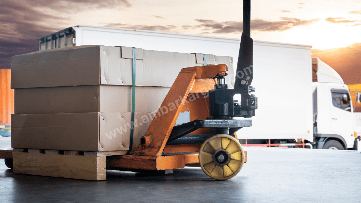 Almus Paletli Yük Taşıma